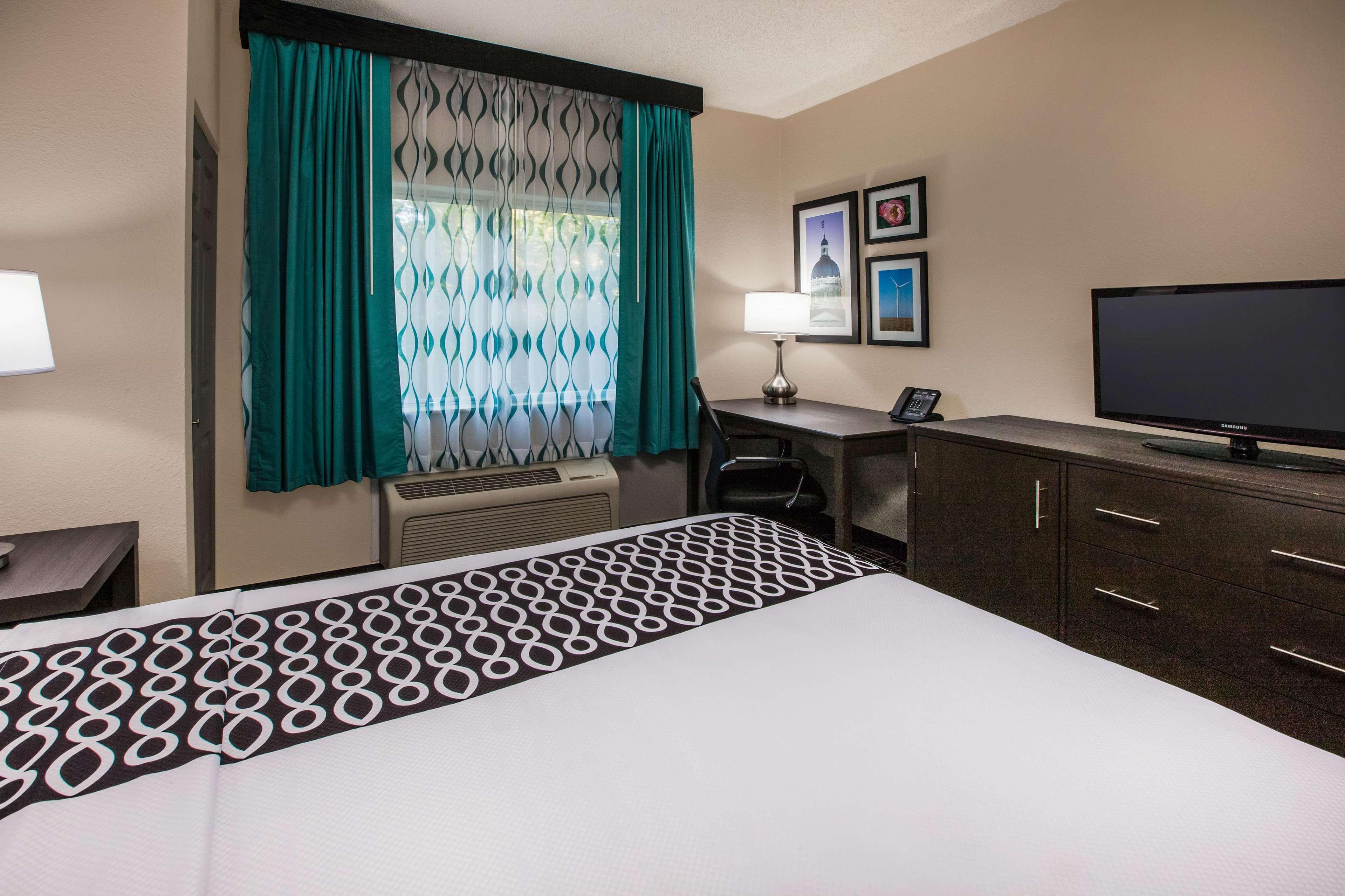 La Quinta Inn By Wyndham Indianapolis North Bagian luar foto
