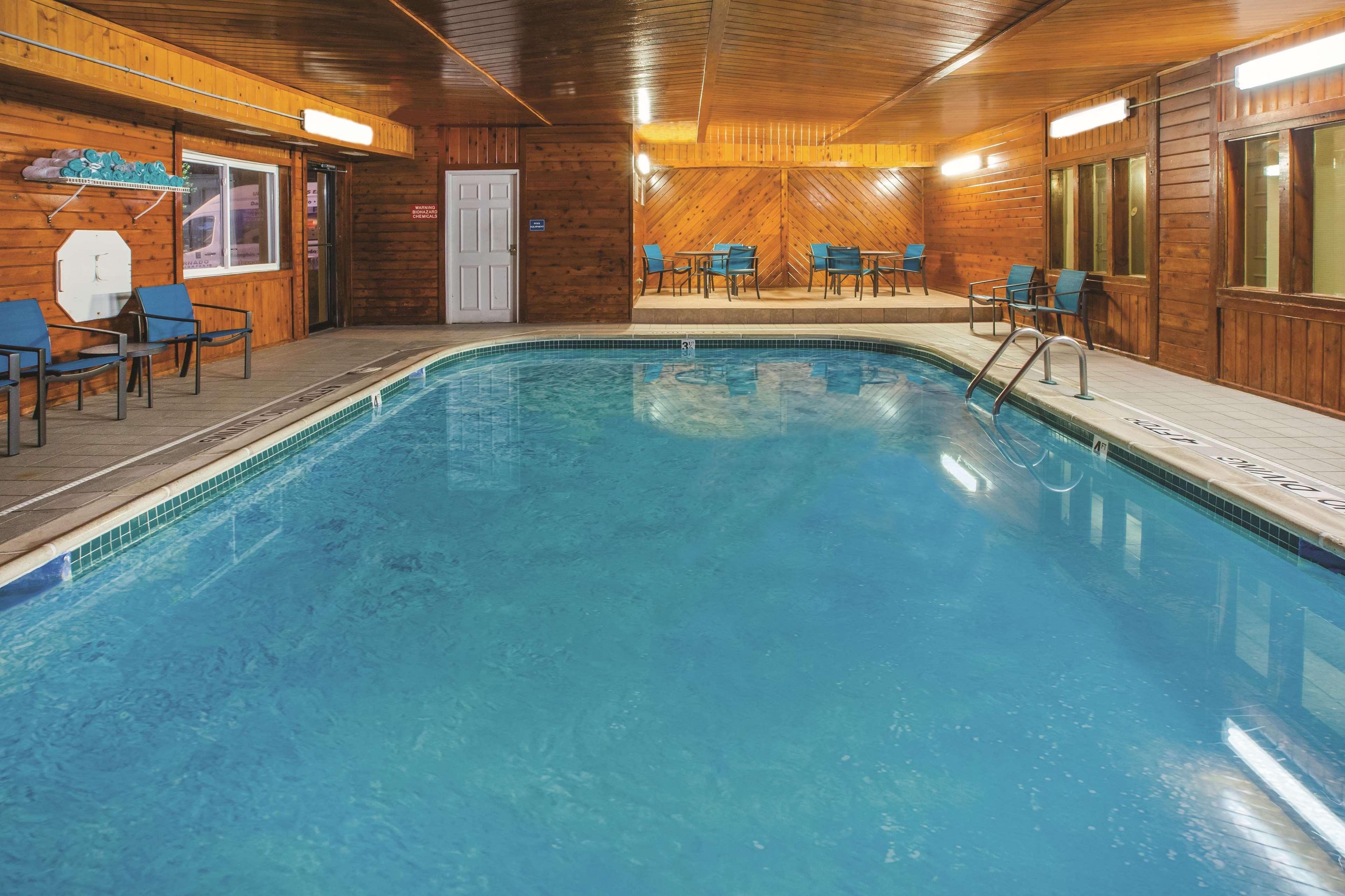 La Quinta Inn By Wyndham Indianapolis North Bagian luar foto