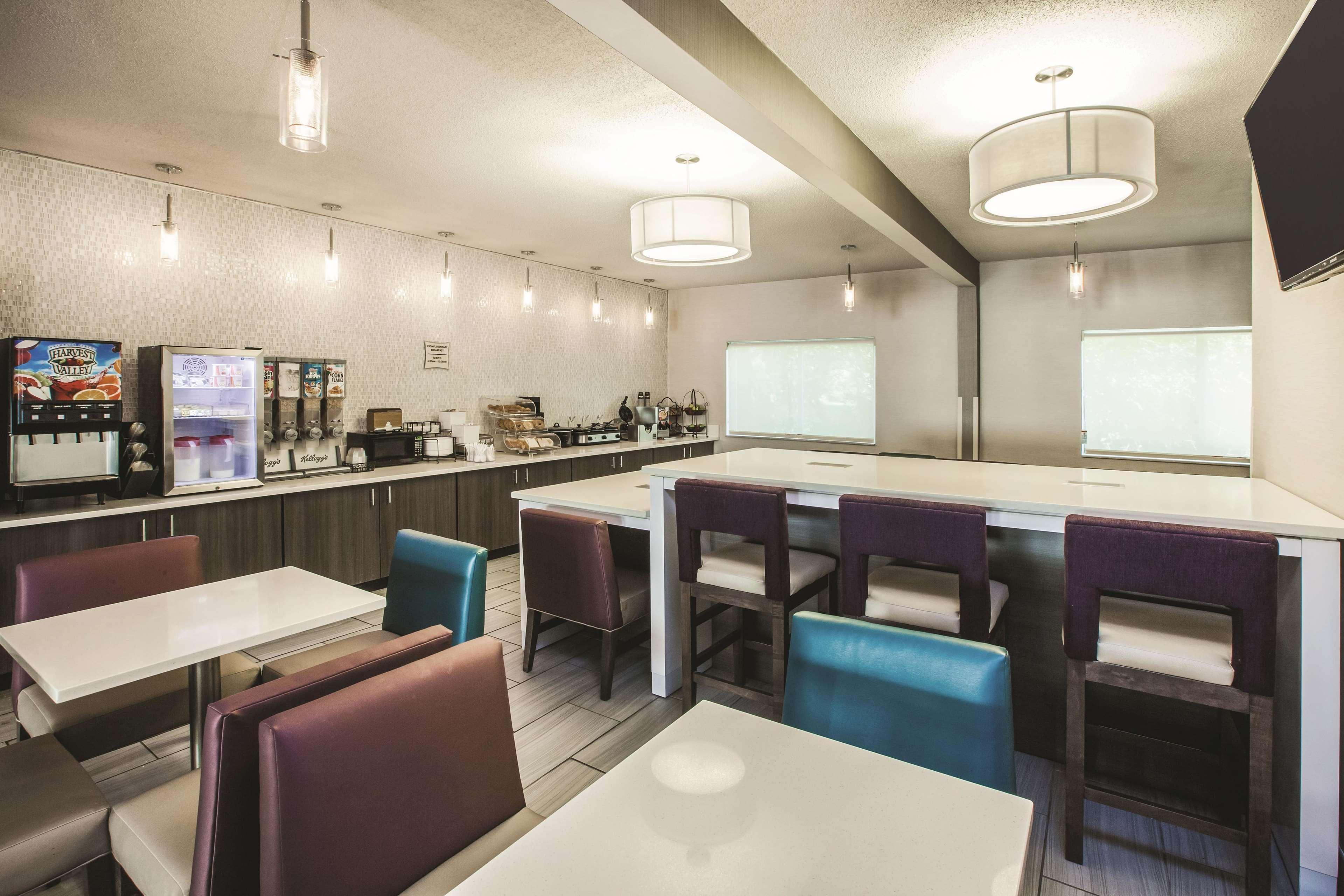 La Quinta Inn By Wyndham Indianapolis North Bagian luar foto